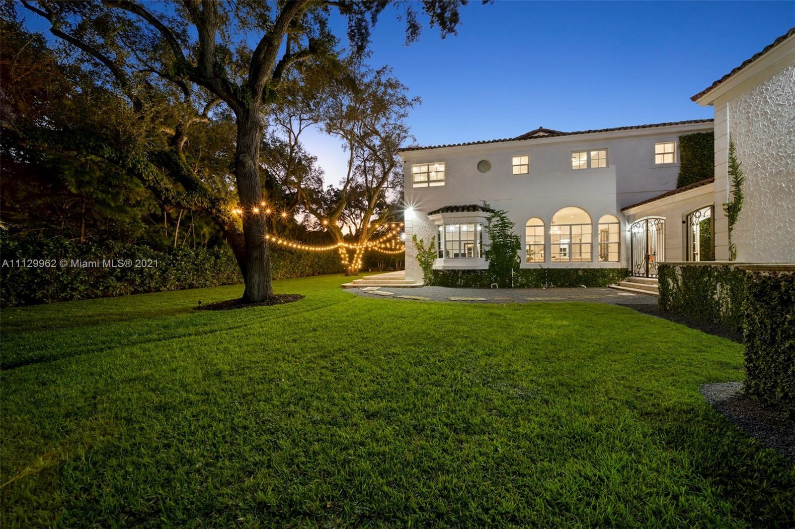 CORAL GABLES BISC BAY SEC - Residential