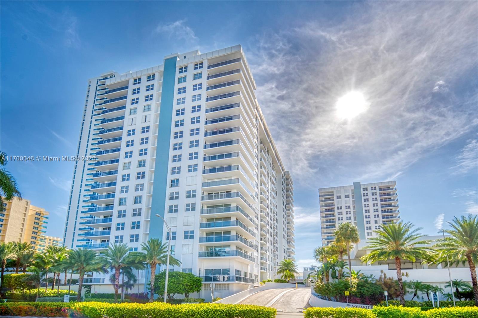SPACIOUS, CORNER UNIT, LARGEST 2 BDRM ON THE BEACH, 2 LARGE BEDROOMS-
EASILY CONVERTS TO 3-4 BDRMS, 2 AND A HALF BATHROOMS, WRAP AROUND TERRRACE, FLOOR TO CEILING WINDOWS THRU OUT. A PERFECT OPPORTUNITY FOR THE RESIDENT WHO WANTS TO WALK RIGHT OUT THE FRONT DOOR AND AVOID THE ELEVATOR. RESTAURANT, FULL BEACH SERVICE,
GYM , CHOICE OF 2 HEATED POOLS, VALET AND SELF PARKING, WALK TO THE HOLLYWOOD BOARDWALK , MOTIVATED SELLER.