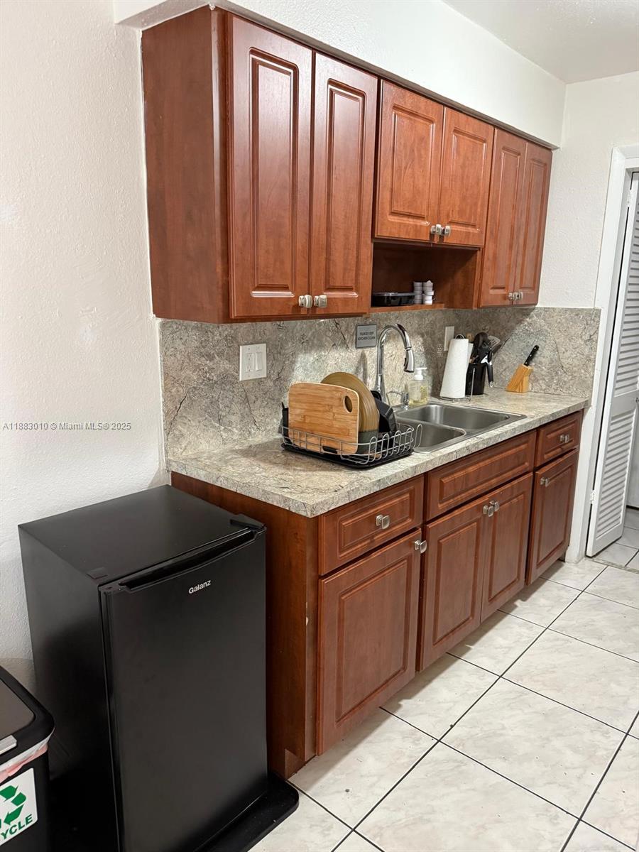 ISLAND VIEW - Residential Lease