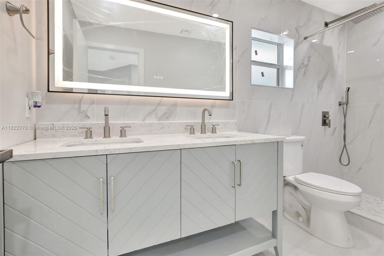 VISTA TOWNHOUSE SEC B - Residential Lease