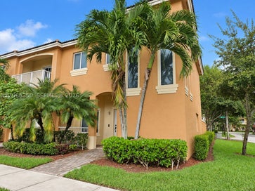 2356 SE 16th Pl Homestead FL 33035