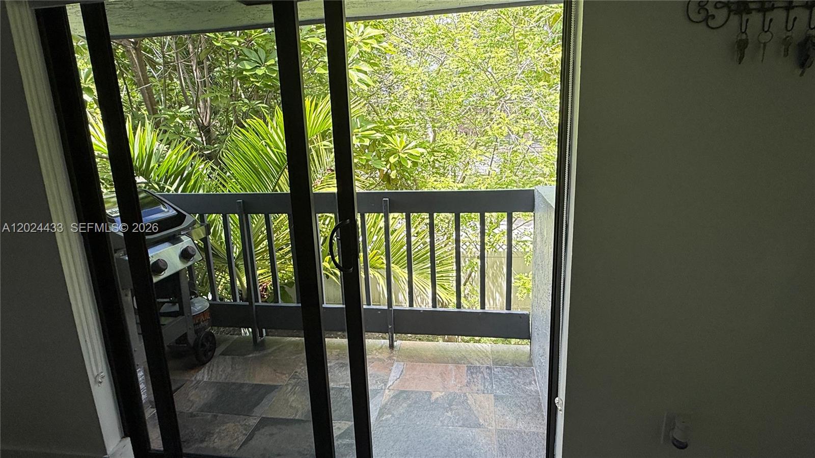 TREASURE OF KENDALL CONDO - Residential