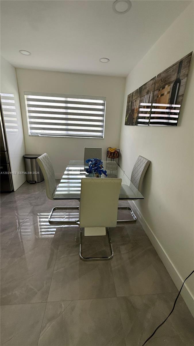 TREASURE OF KENDALL CONDO - Residential