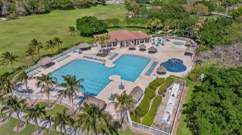 Tiny photo for 4108 Pine Ridge Ln, Weston, FL 33331 (MLS # A12004986)