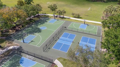 Tiny photo for 4108 Pine Ridge Ln, Weston, FL 33331 (MLS # A12004986)