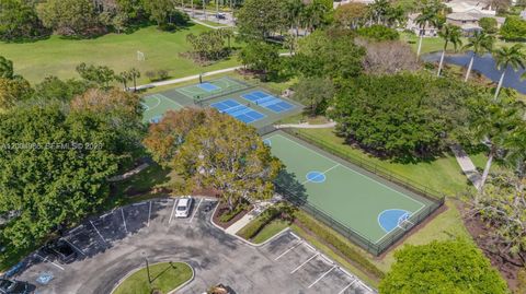 Tiny photo for 4108 Pine Ridge Ln, Weston, FL 33331 (MLS # A12004986)