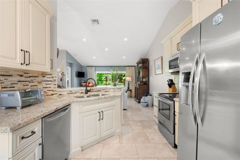 Tiny photo for 4108 Pine Ridge Ln, Weston, FL 33331 (MLS # A12004986)