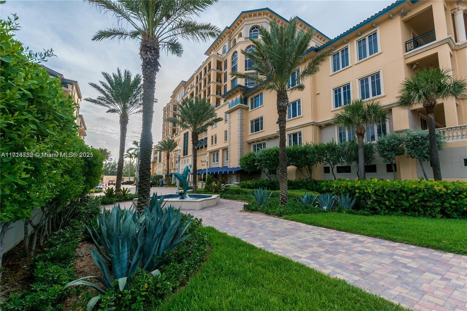 VILLAS OF POSITANO CONDO - Residential