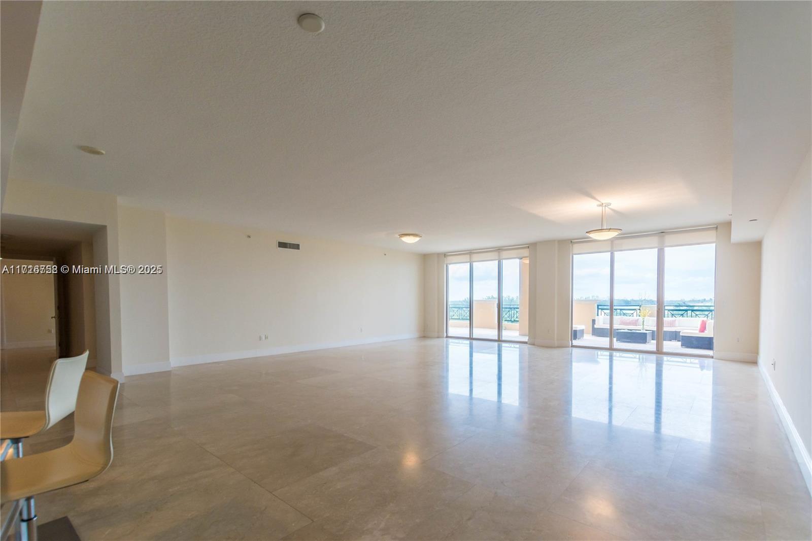 VILLAS OF POSITANO CONDO - Residential