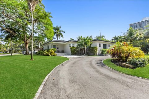 800 NE 72nd St Miami FL 33138