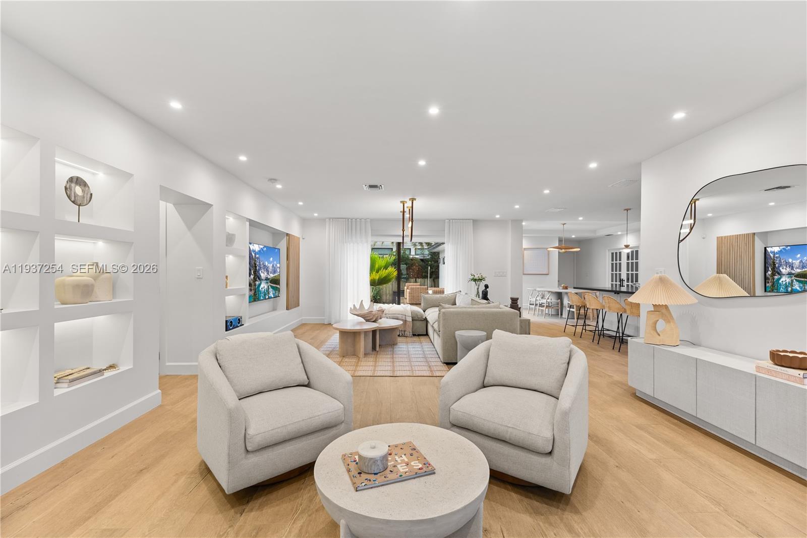 WASHINGTON PLACE - Residential