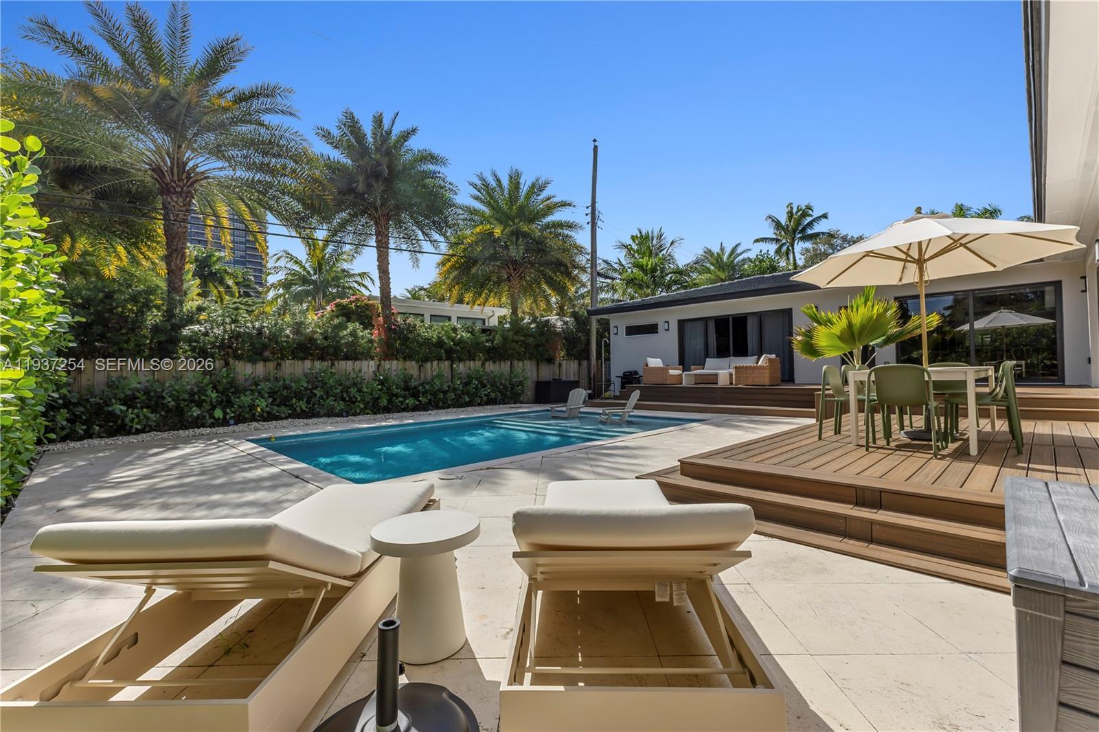 WASHINGTON PLACE - Residential