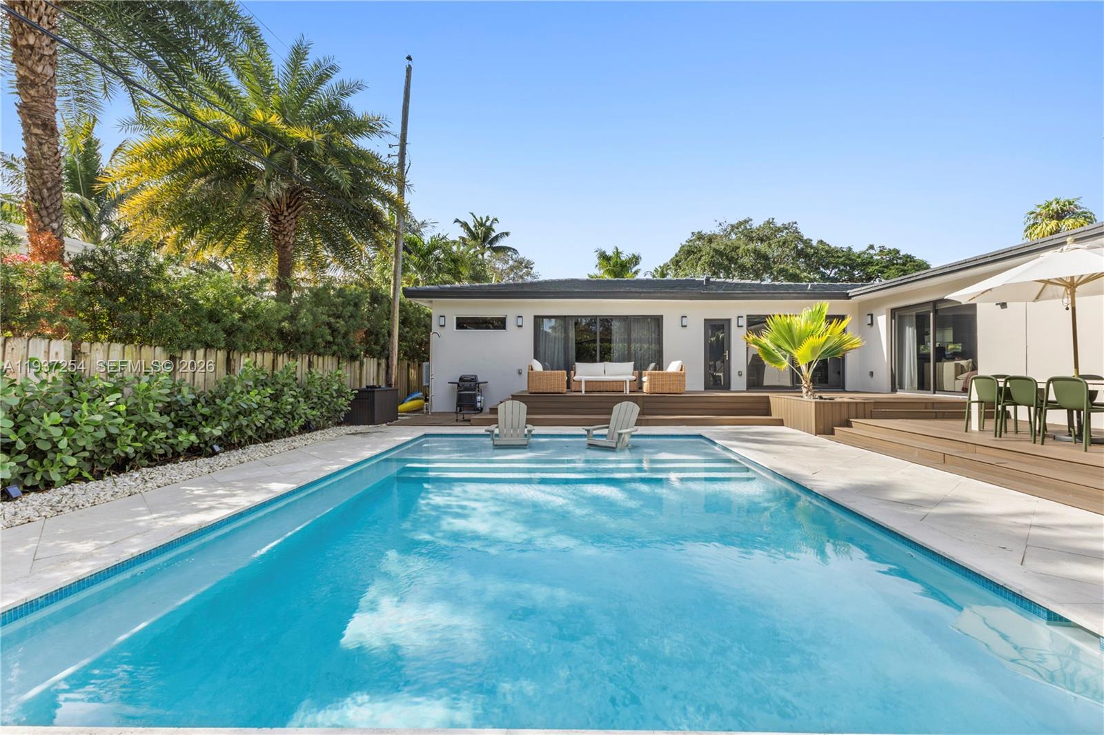 WASHINGTON PLACE - Residential