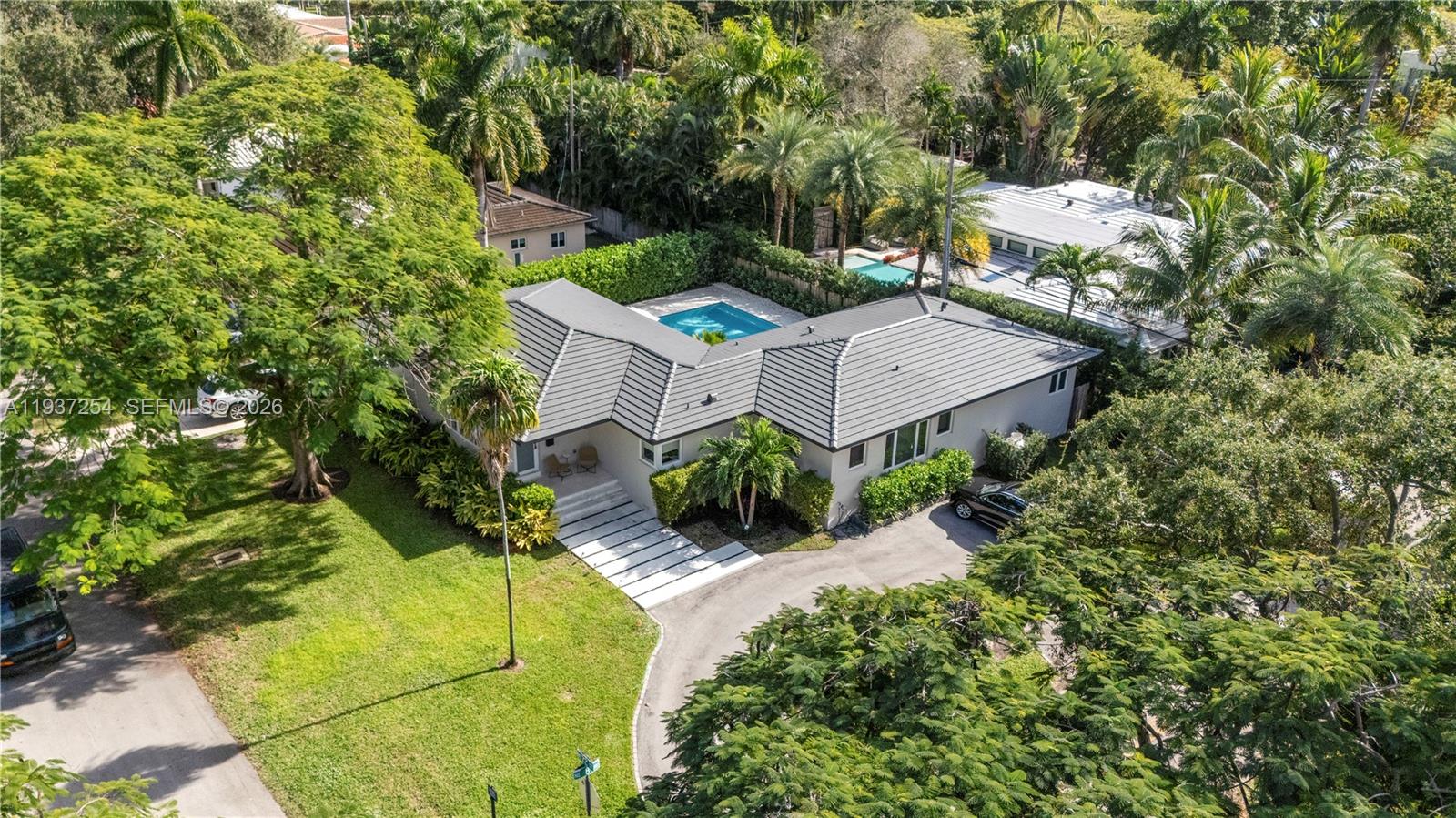 WASHINGTON PLACE - Residential