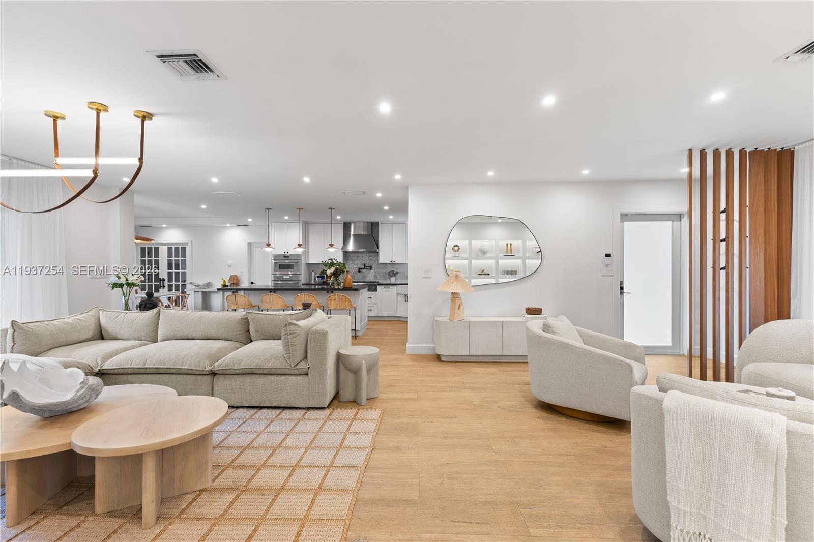 WASHINGTON PLACE - Residential