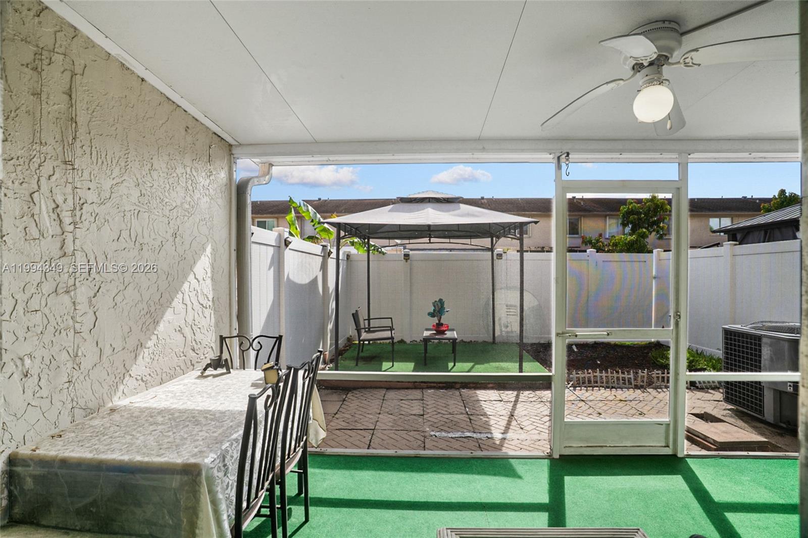 TOWNHOMES OF ORIOLE II - Residential