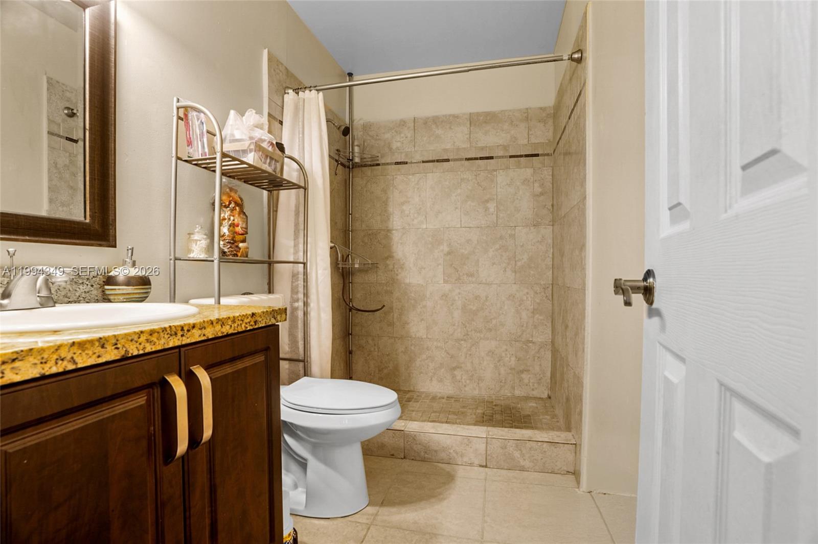 TOWNHOMES OF ORIOLE II - Residential