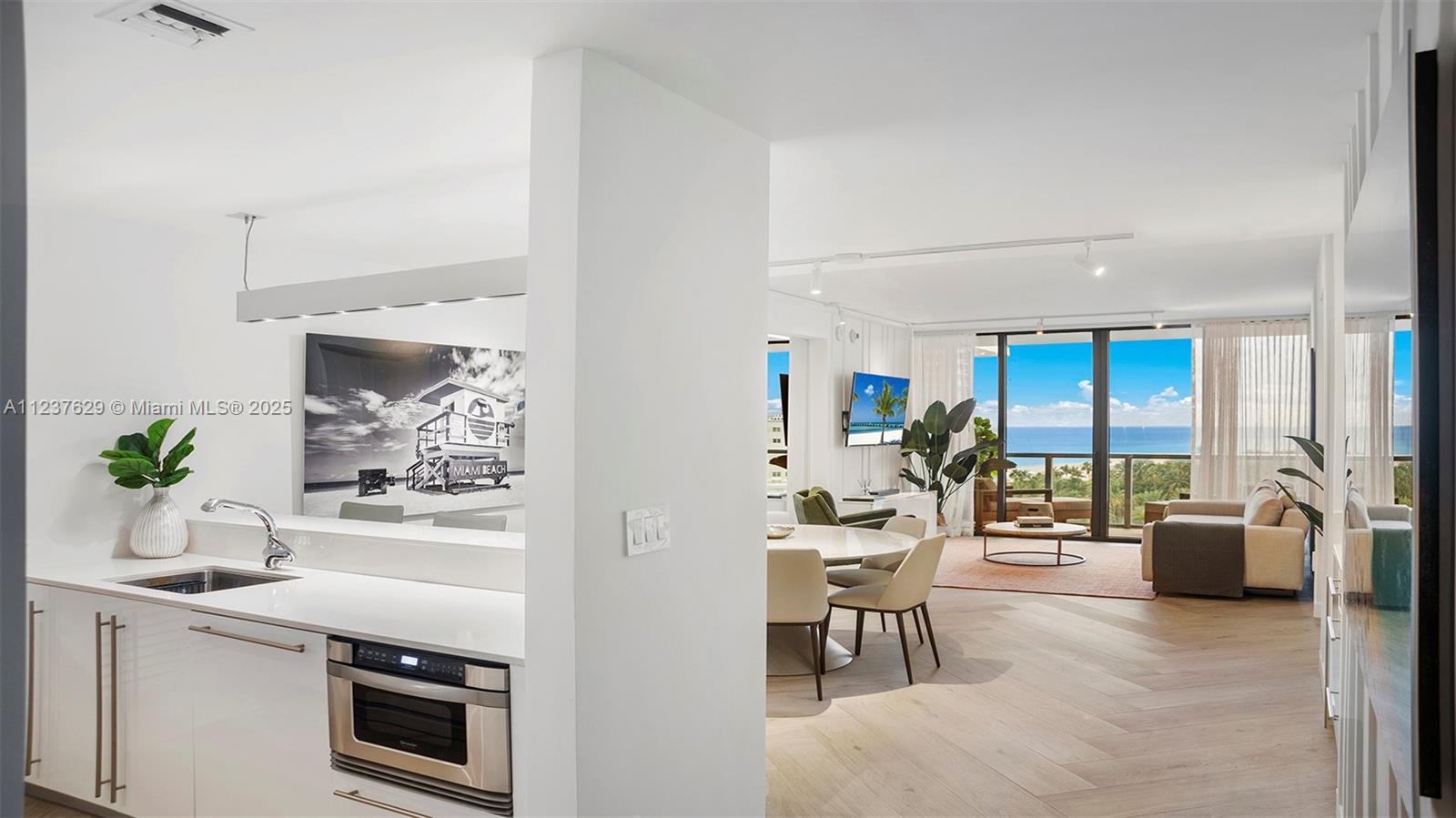 2201 COLLINS AVE CONDO - Residential Lease
