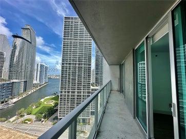 500 Brickell Ave 2407 Miami FL 33131