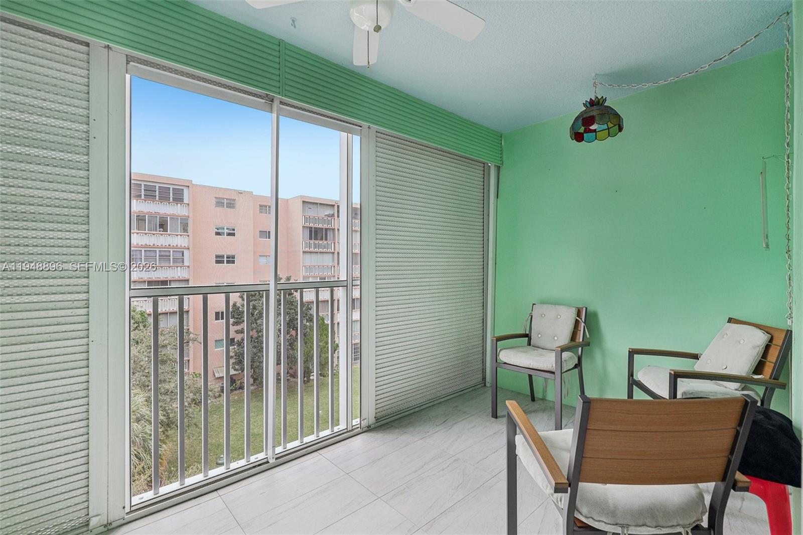 MEADOWBROOK TOWERS CONDO - Residential