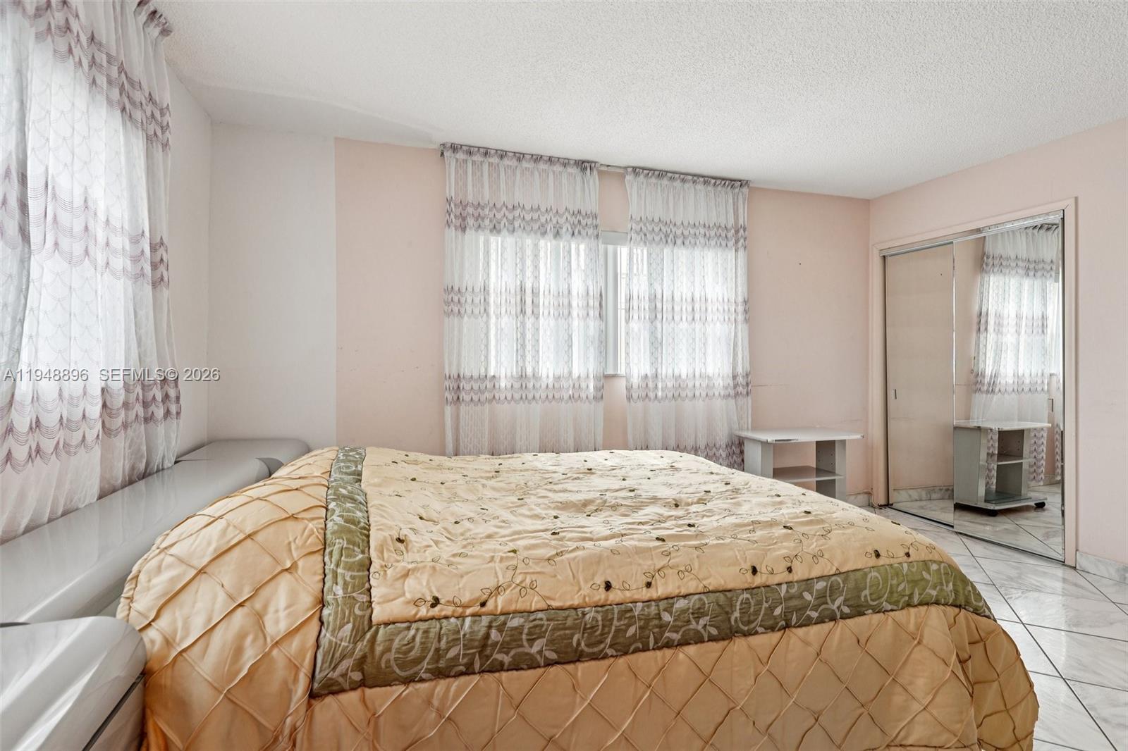 MEADOWBROOK TOWERS CONDO - Residential