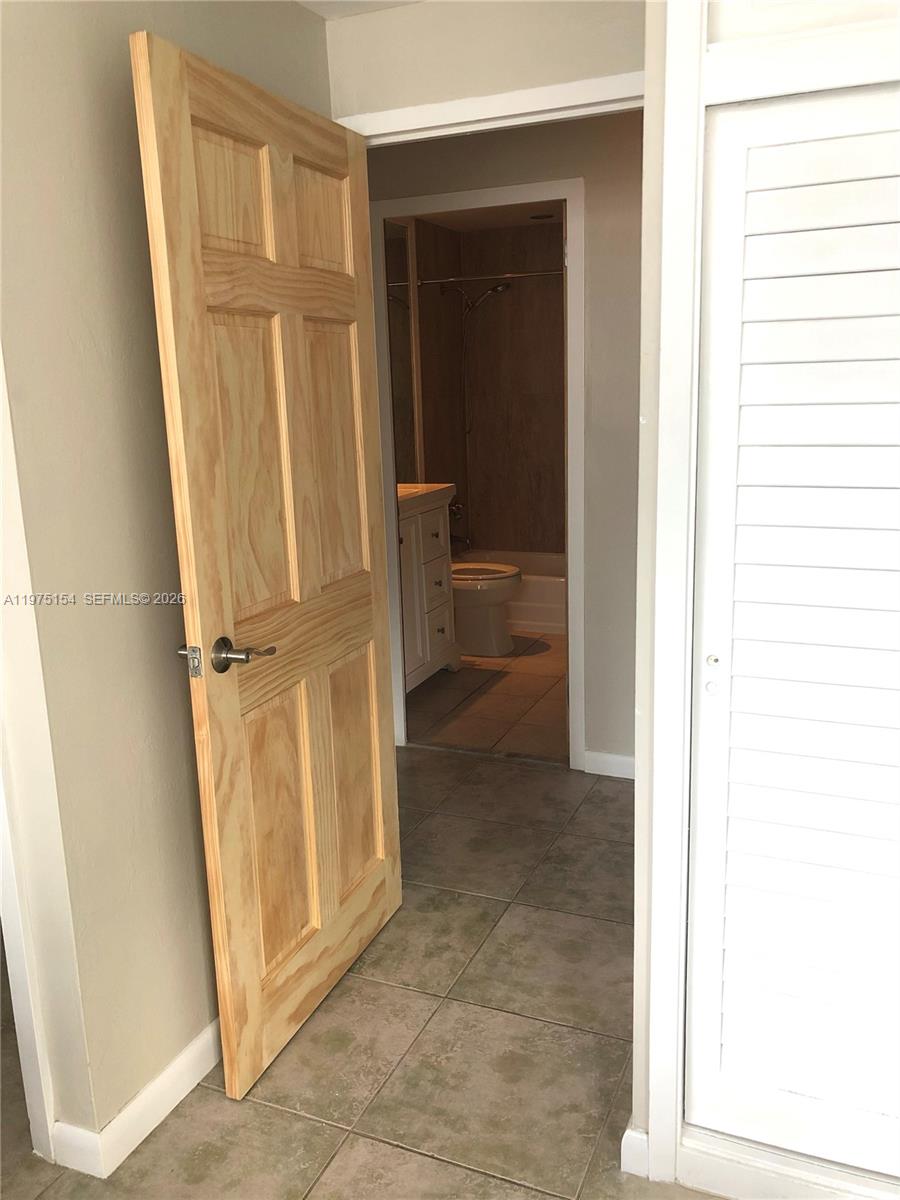 Brickell Bay Tower Condo - Residential Lease