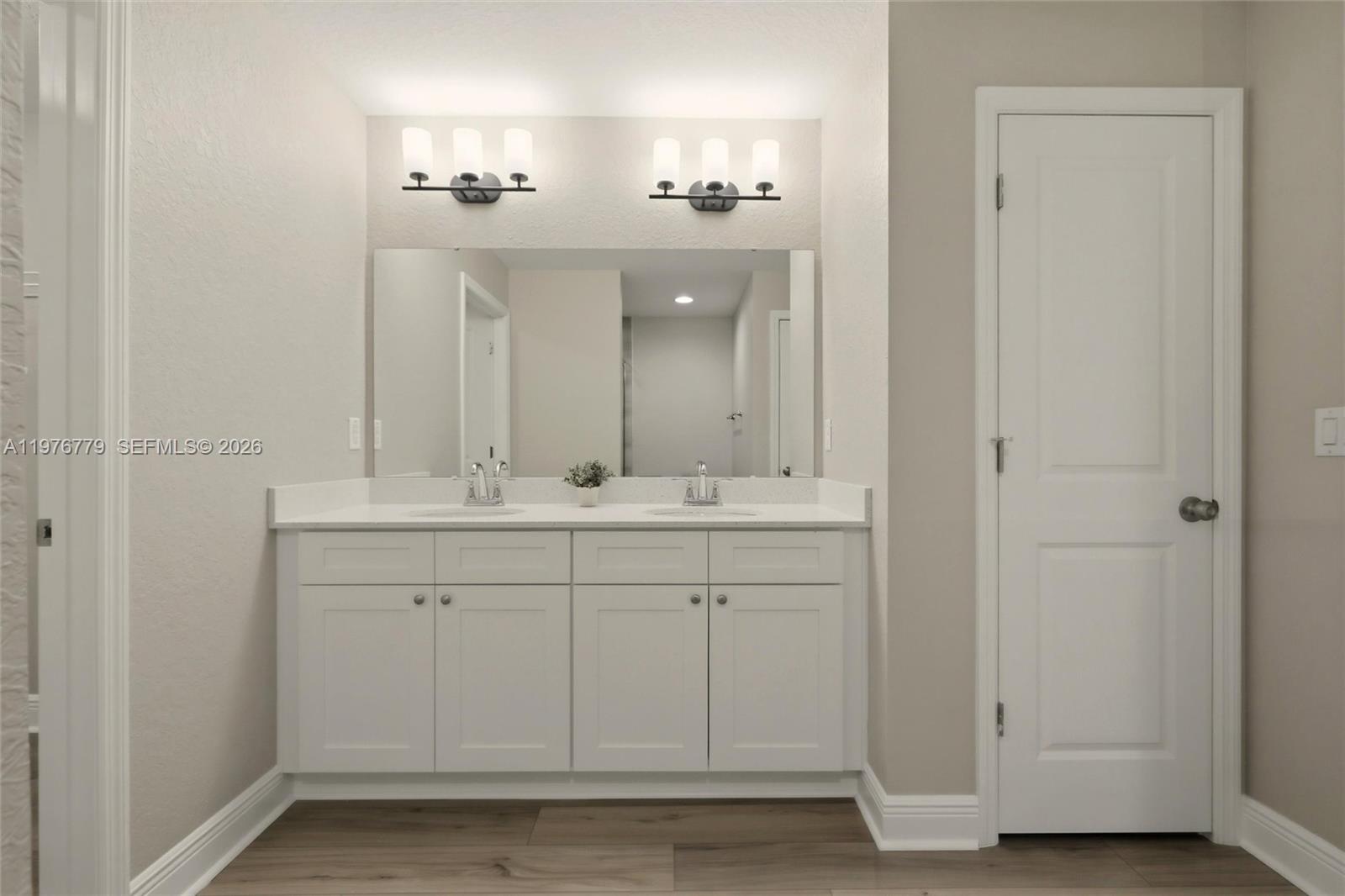 Sun N Lake - Residential