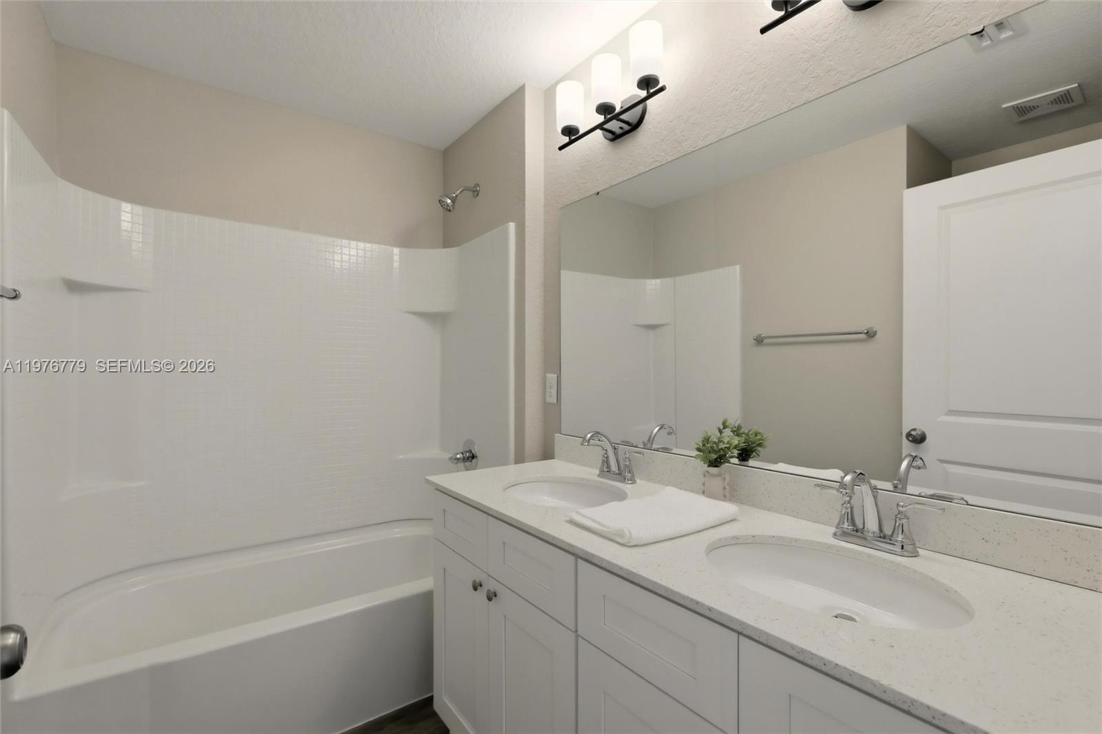 Sun N Lake - Residential