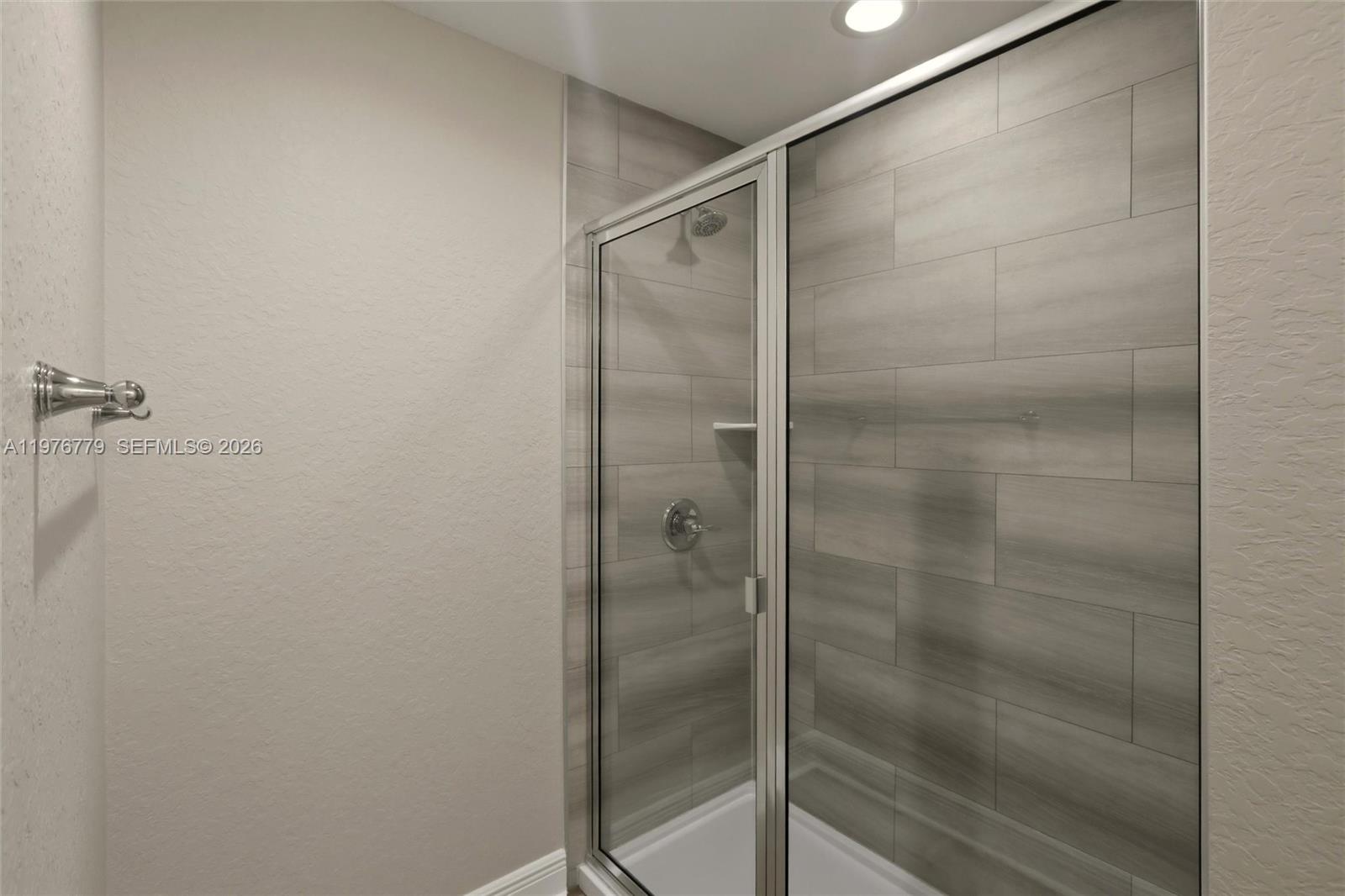 Sun N Lake - Residential