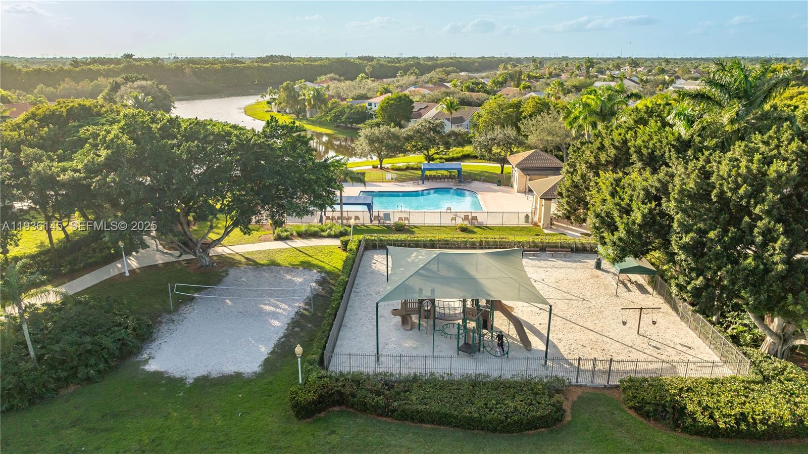 The Falls - Residential