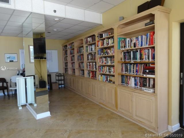 OCEAN TRAIL CONDO I - Residential