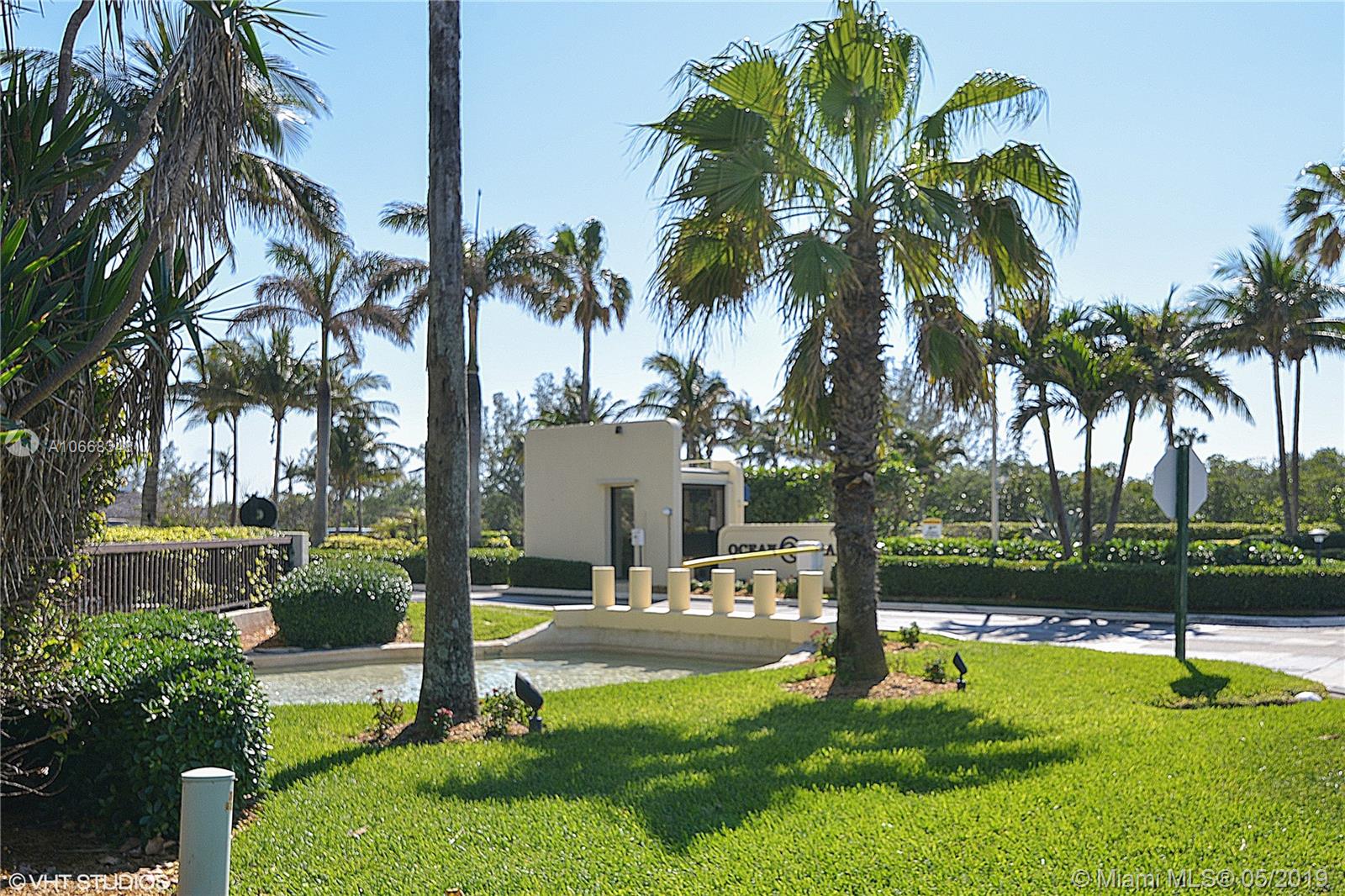 OCEAN TRAIL CONDO I - Residential