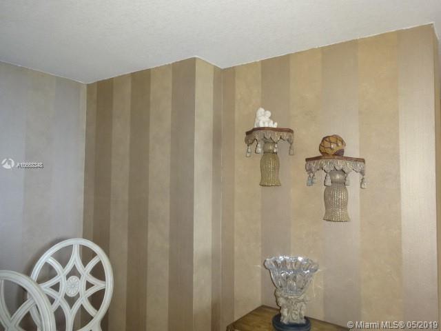 OCEAN TRAIL CONDO I - Residential