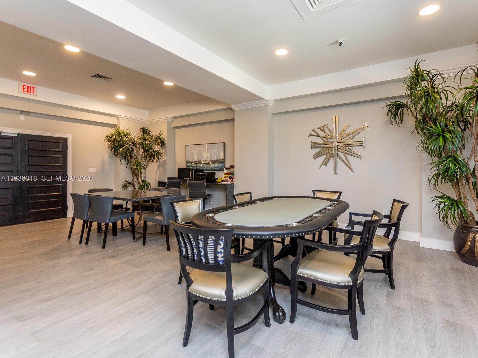 THE WAVE CONDO - Residential Lease