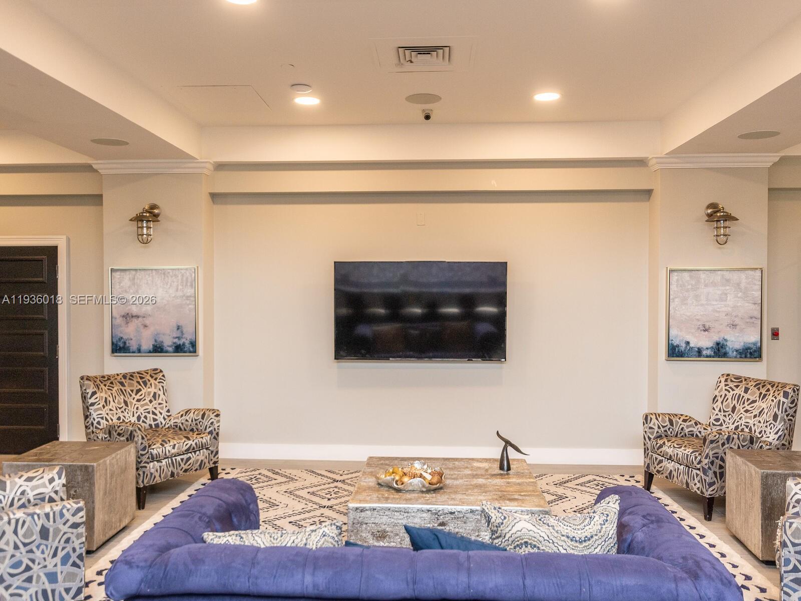 THE WAVE CONDO - Residential Lease