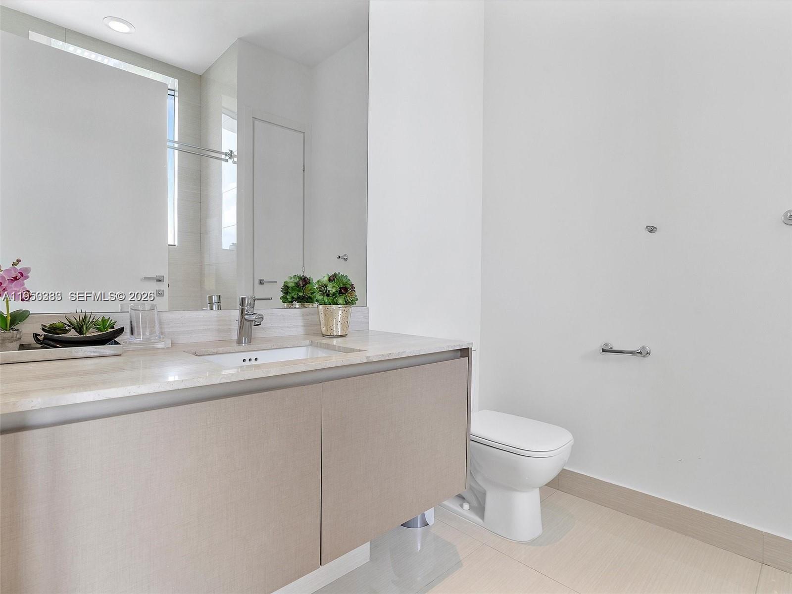 ECHO CONDO - Residential