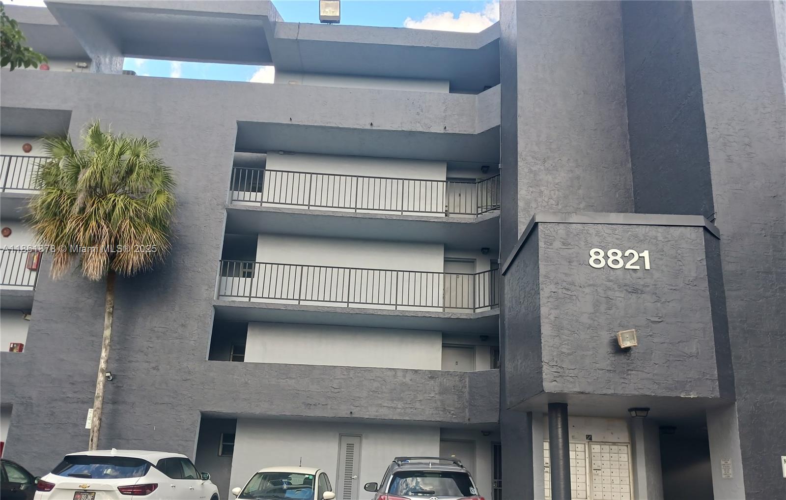 One-bedroom apartment with ceramic tile floors throughout for easy cleaning. Water is included in the rent. Apartment is across from the elevator. Only first month's rent and a deposit. Apartment very bright as natural light enters from the balcony. All current blinds newly installed. Refrigerator recently purchased. Community with pool. Unassigned parking for 2 vehicles. Its location is very convenient as there are shopping malls, stores, restaurants, and other services nearby, making everyday life more convenient and accessible. Washer and dryer in the same building.