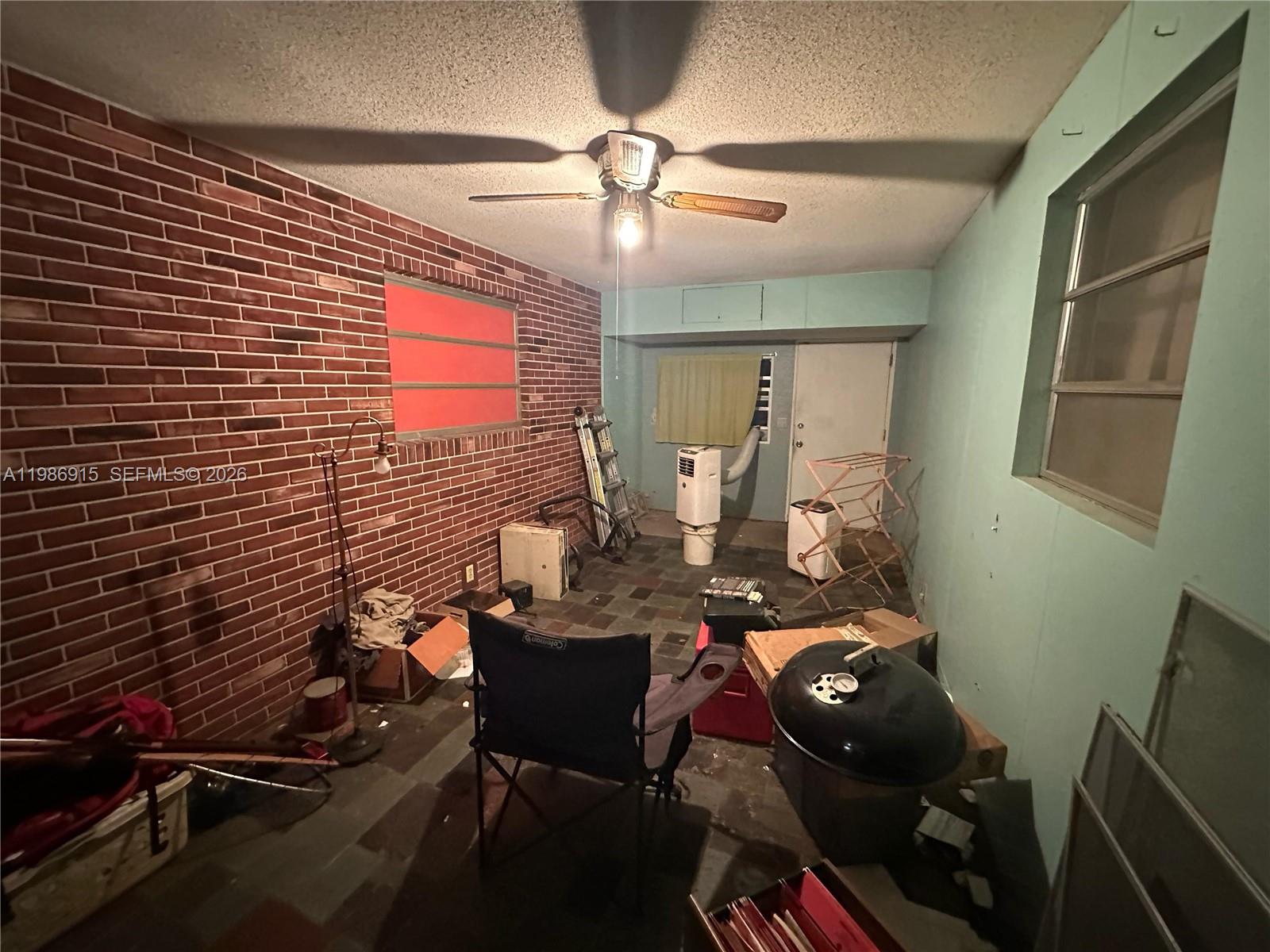 DANIA HOMESITES - Residential