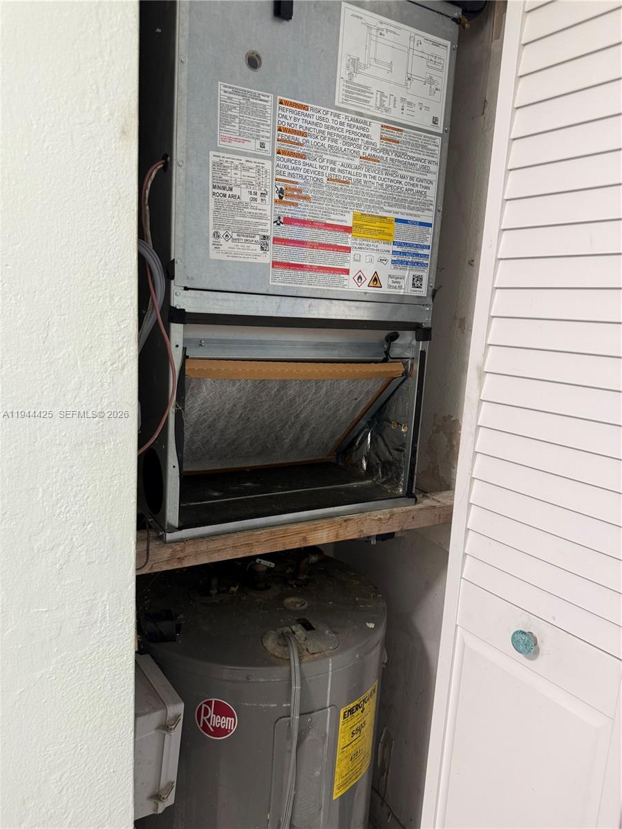 JACARANDA VILLAS NO 2 CON - Residential