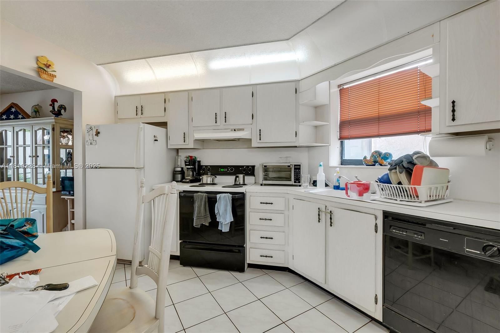 View photos, virtual tours, details... 6855 W Broward Blvd 405