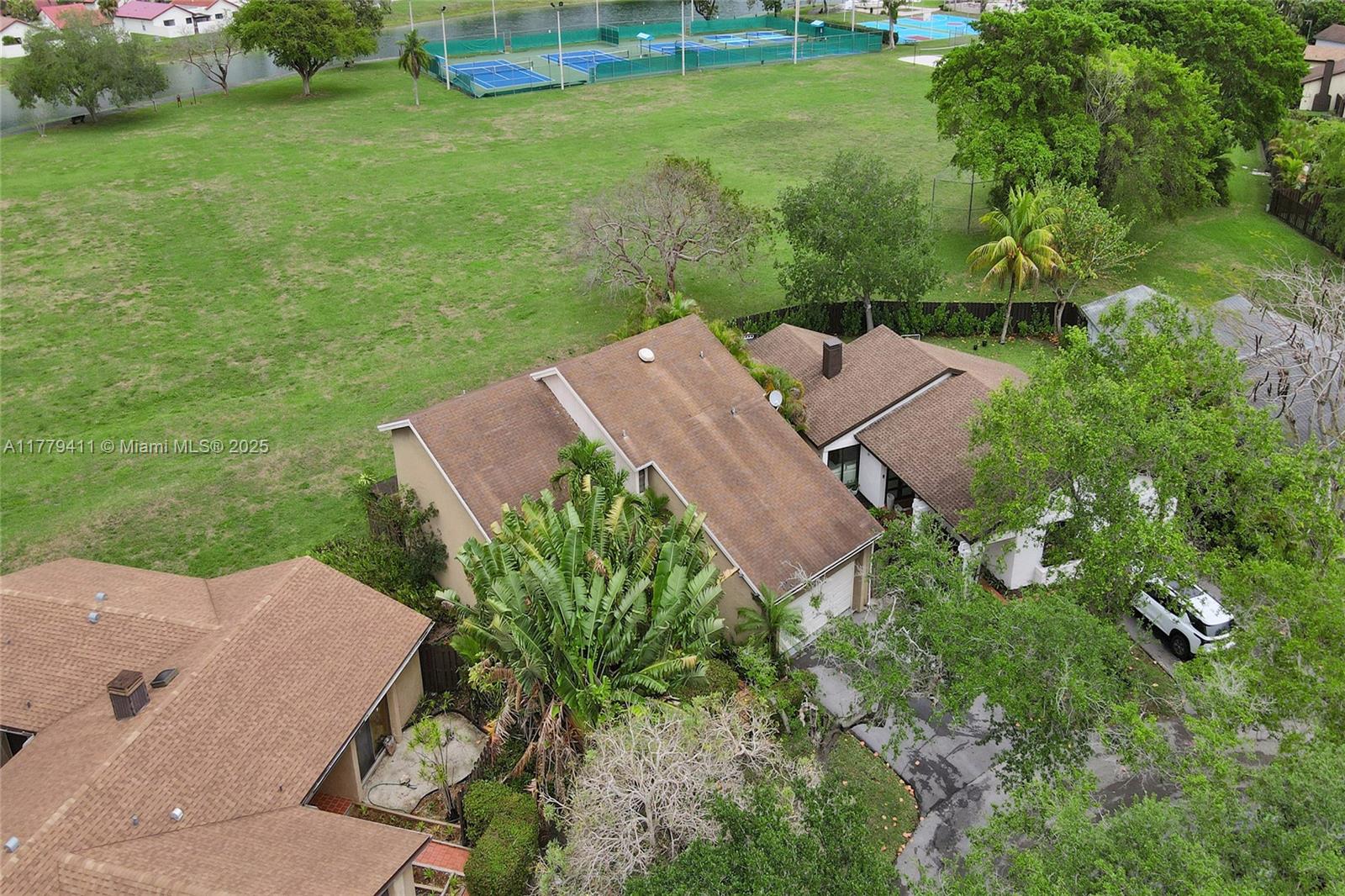 CROSSINGS PATIO HOMES SEC - Residential