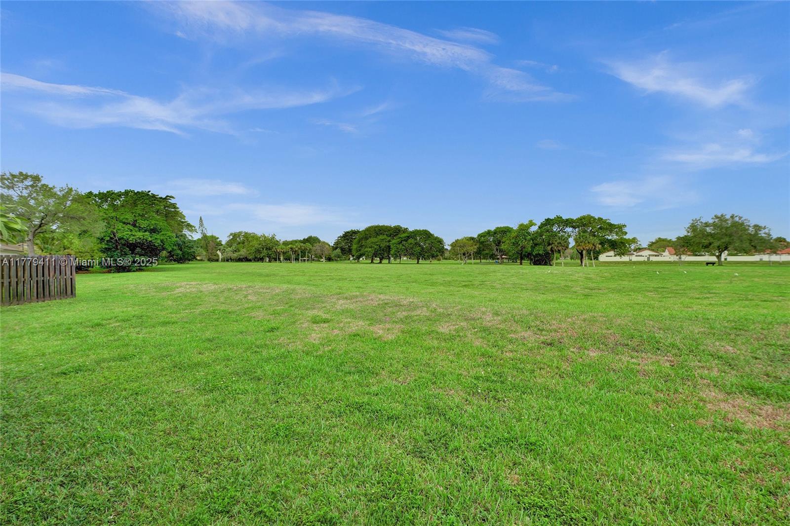 CROSSINGS PATIO HOMES SEC - Residential