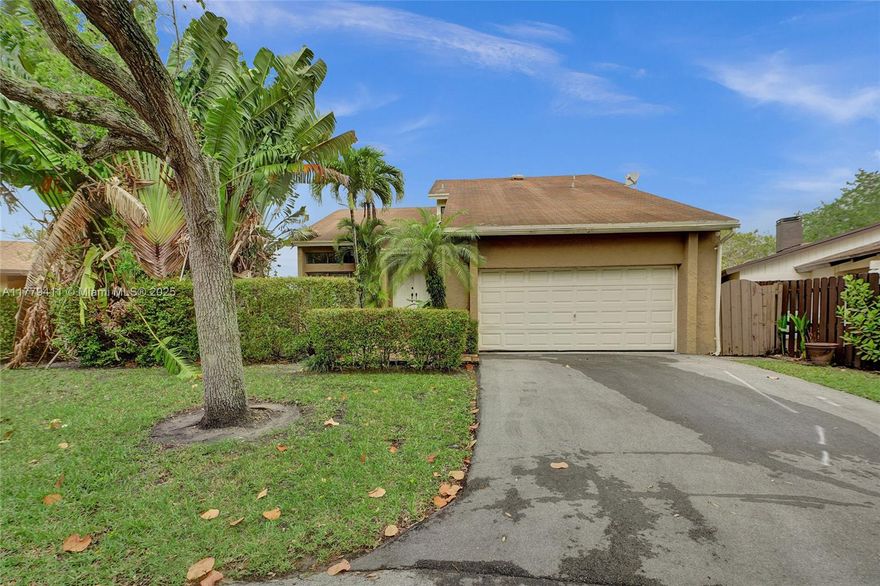 NEW ROOF BEING INSTALLED BEFORE CLOSING BY OWNER! Charming 4-bedroom, 3-bathroom home in the desirable West Kendall area "The Crossings". Features include a bright, open layout, open kitchen, and a private, big backyard perfect for entertaining. Walking trail over 20 acres of green area, tennis courts, racquetball courts, huge pool, gym, and basketball courts. Conveniently located near top-rated schools, shopping, and dining. A must-see for families! Priced to sell.