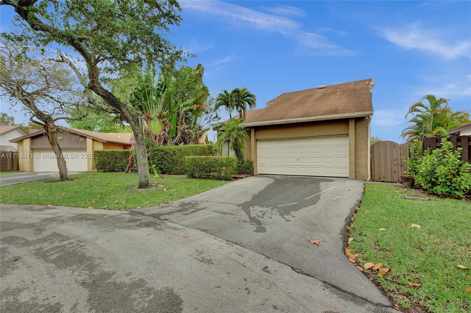 CROSSINGS PATIO HOMES SEC - Residential