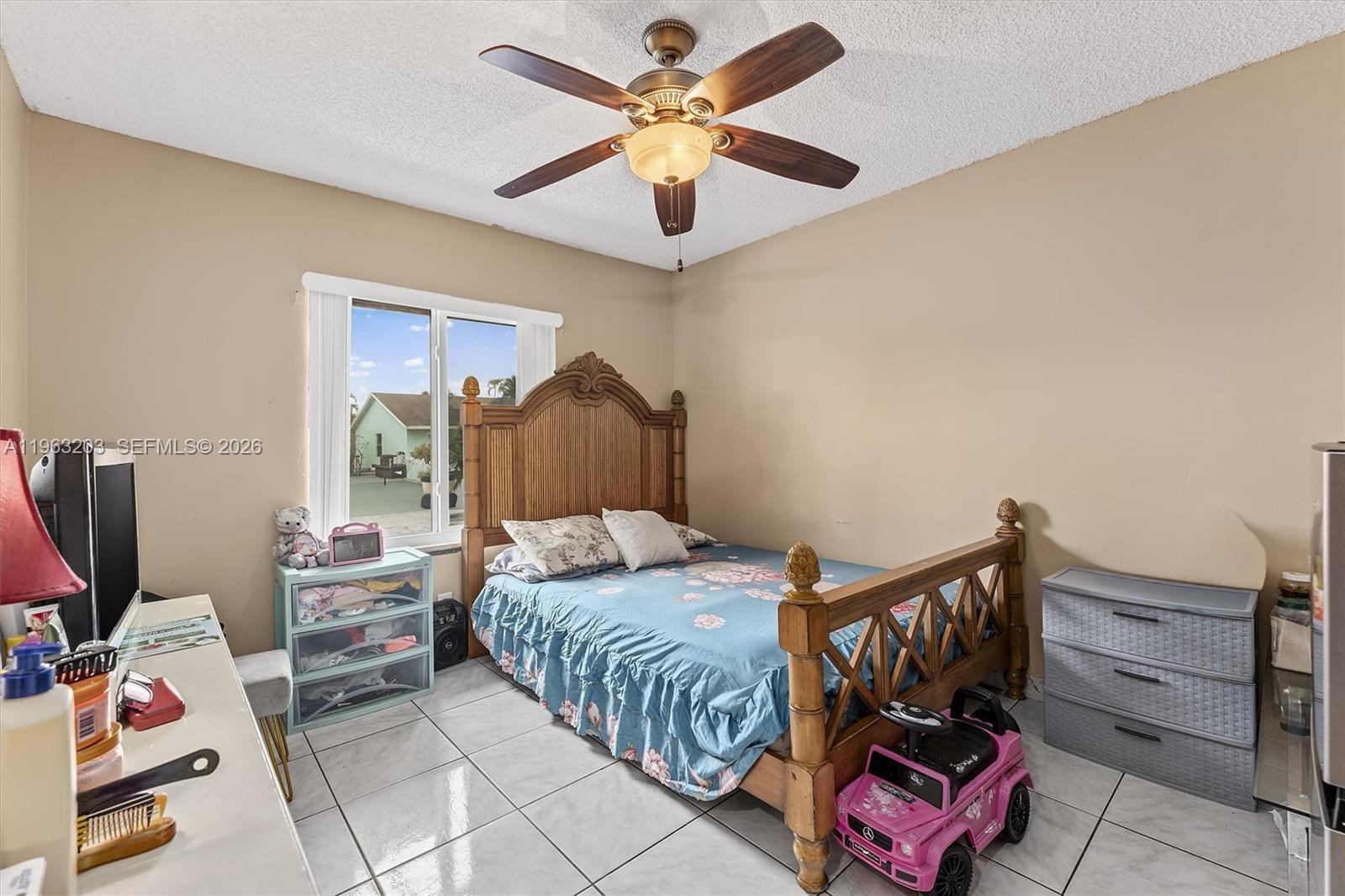 LEE'S CROSSING - Residential