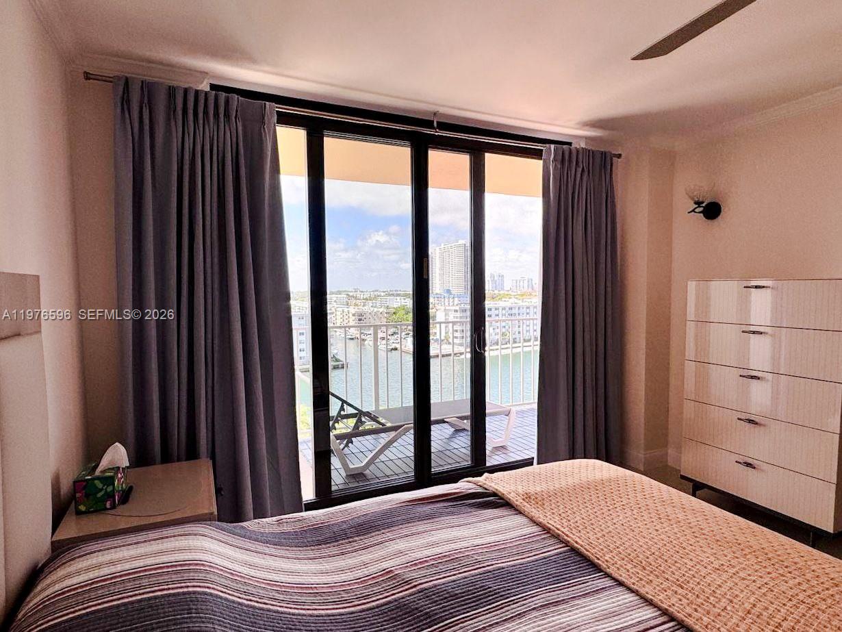 WINSTON TOWERS 700 CONDO - Residential Lease