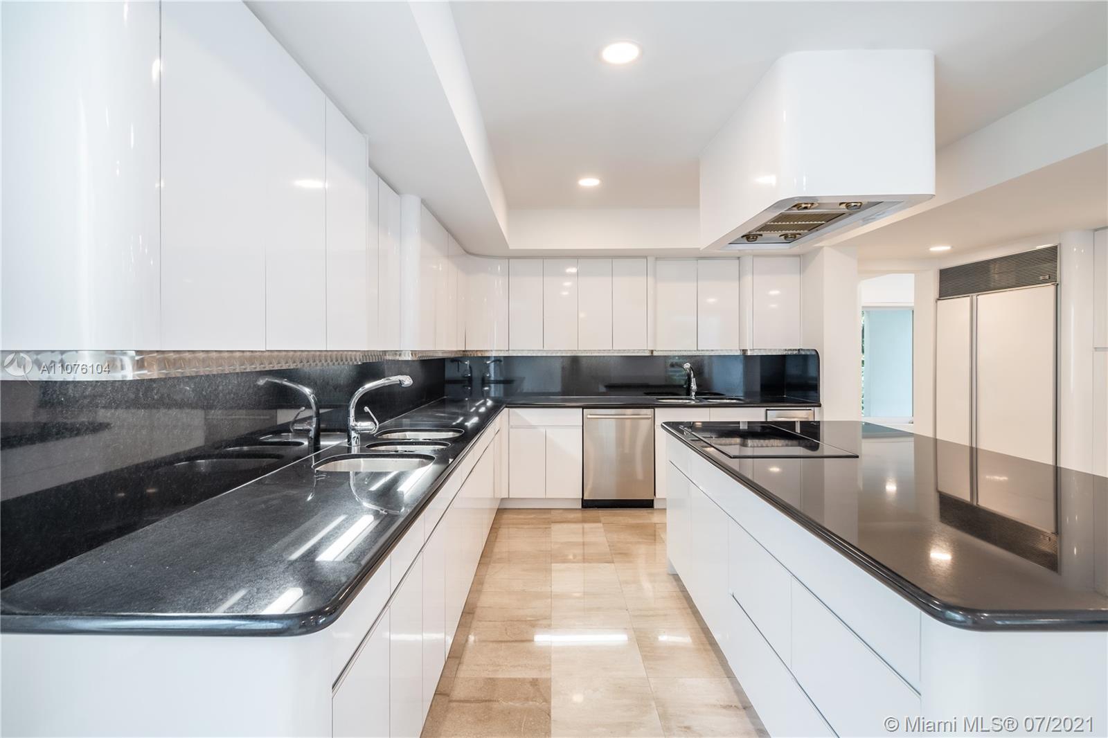 GABLES ESTS NO 4 - Residential