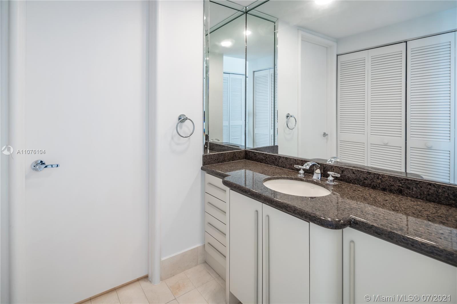 GABLES ESTS NO 4 - Residential