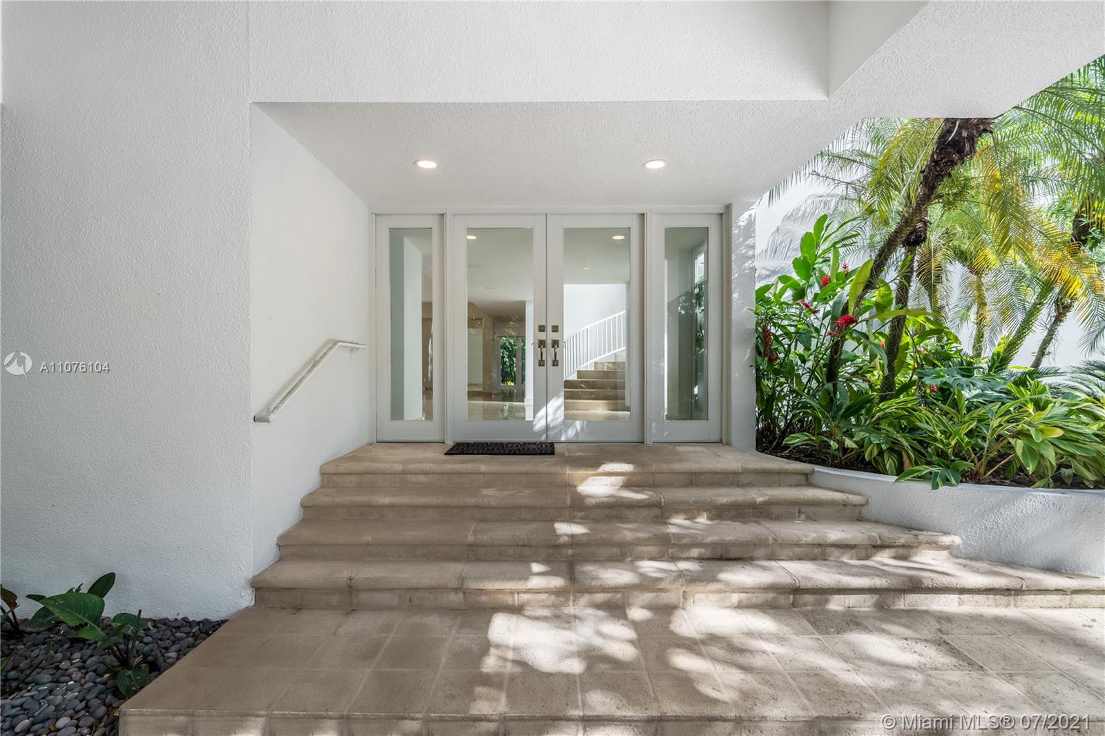 GABLES ESTS NO 4 - Residential