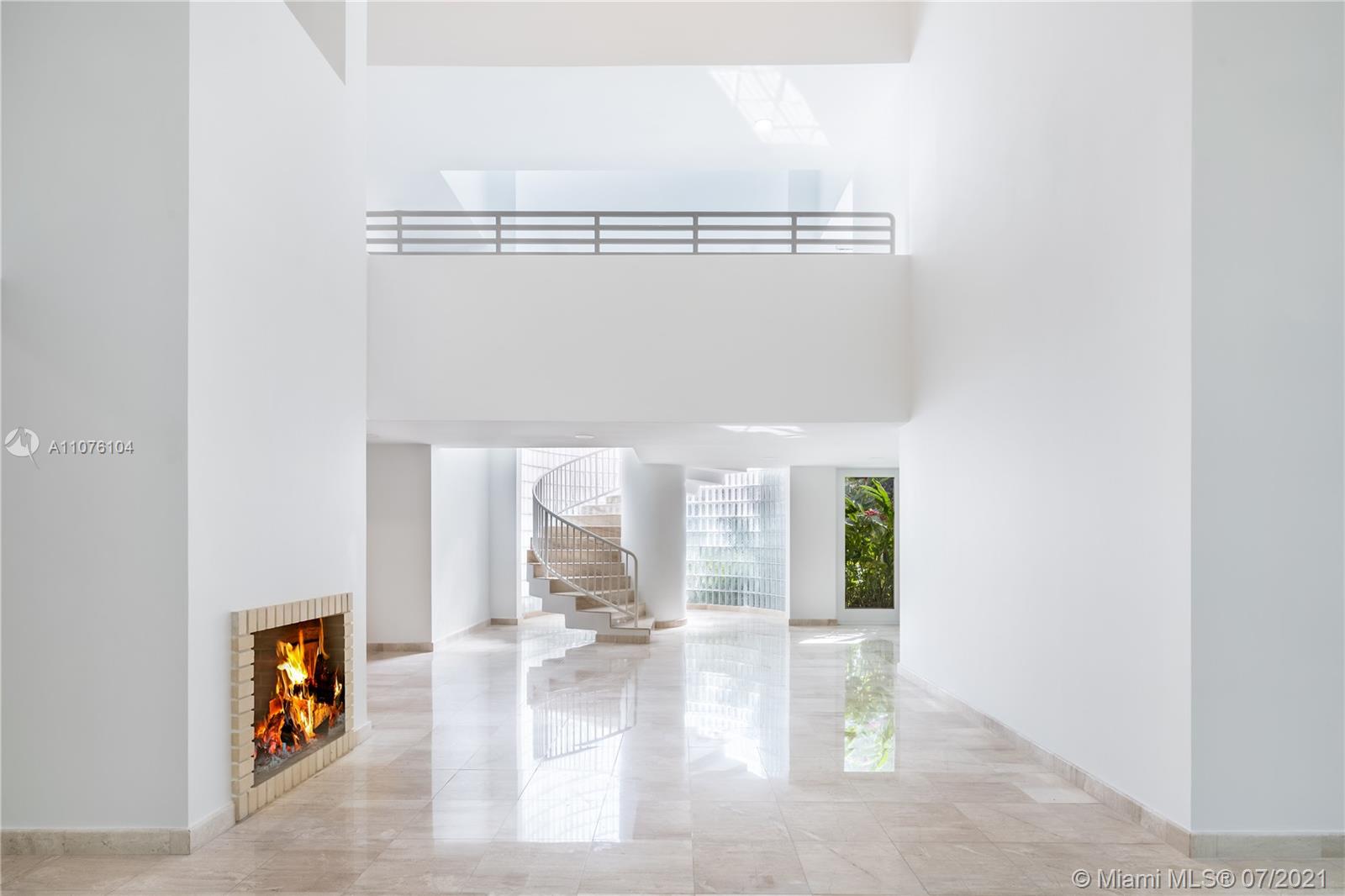 GABLES ESTS NO 4 - Residential